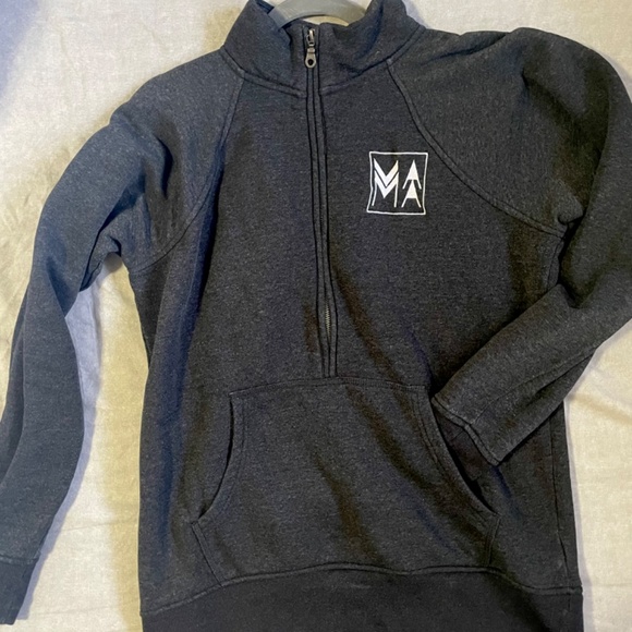 Mama Half Zip - Picture 2 of 2